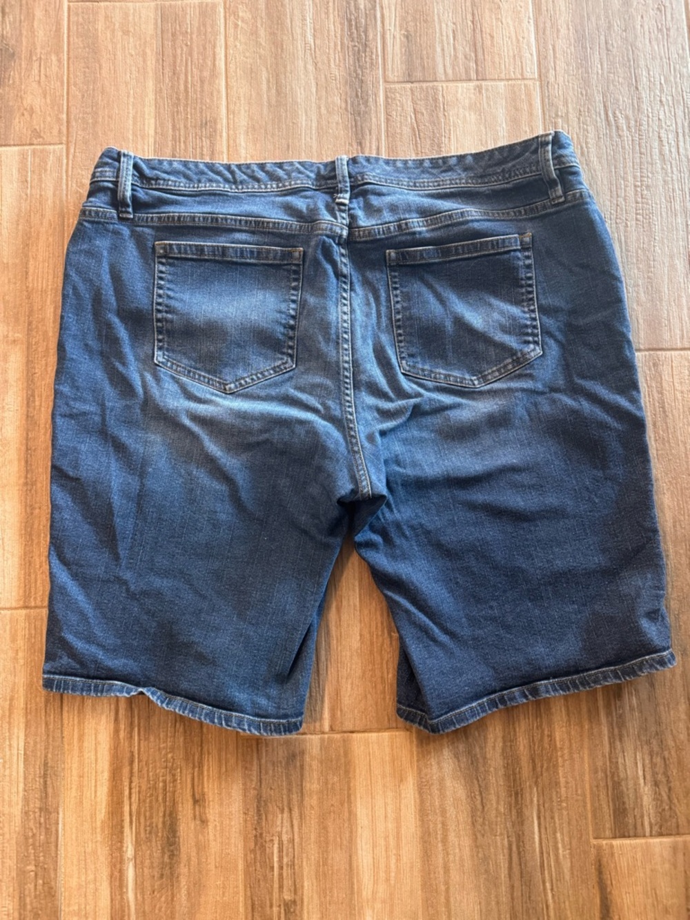 a.n.a Women's Blue Washed Denim Jean Shorts - Picture 6 of 7